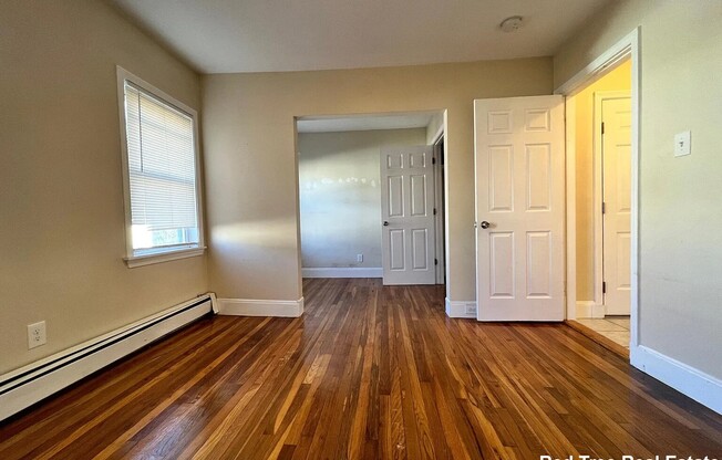 15 LINDEN ST