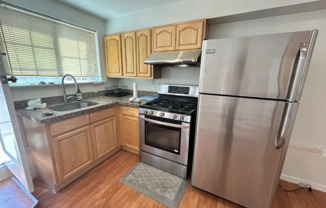 42 W VW AVE