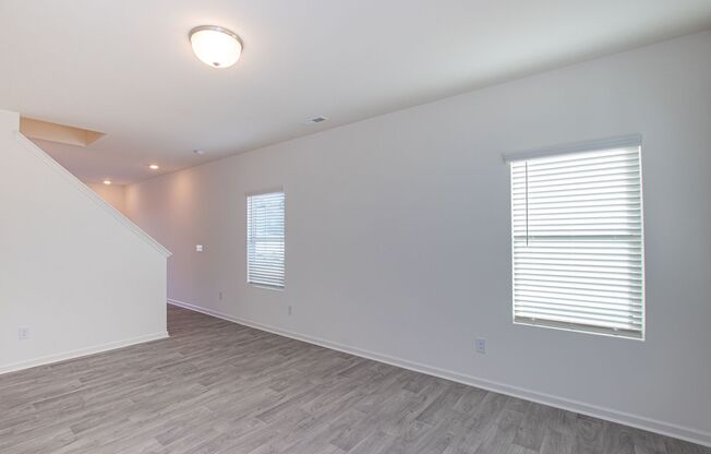 BEAUTIFUL 3BD/2.5BTH Townhome - Belmont - DECEMBER MOVE IN