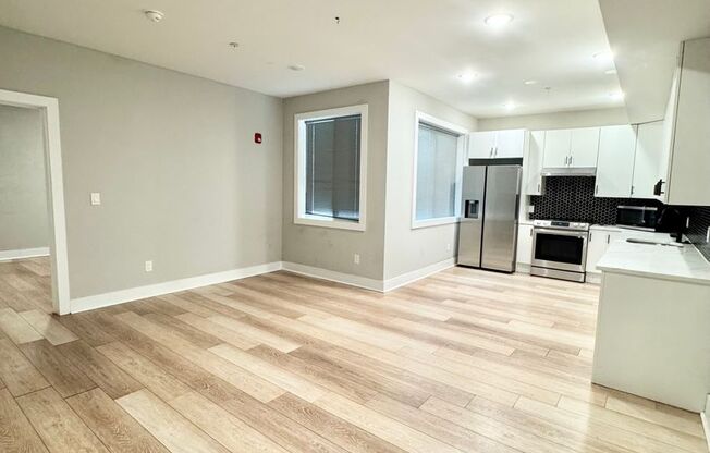 1 bed, 1 bath, 627 sqft, $1,299, Unit 204