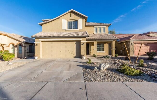 Charming 5 Bed 3 bath Home in Avondale