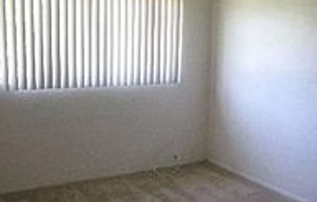 Charming 4-Bedroom Home in Hudson Park – Lush Landscaping!