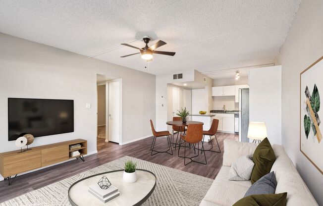 2 beds, 1 bath, 838 sqft, $1,299, Unit 311