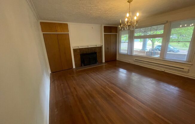 1204 West 8th