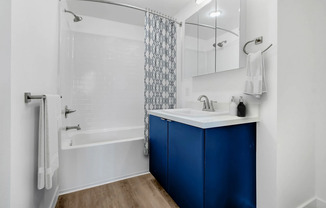 Shoreline Apartments