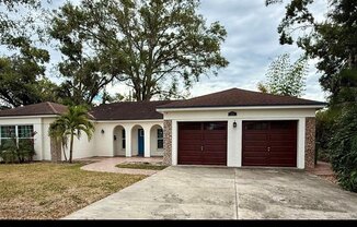 914 W CIMMERON DR