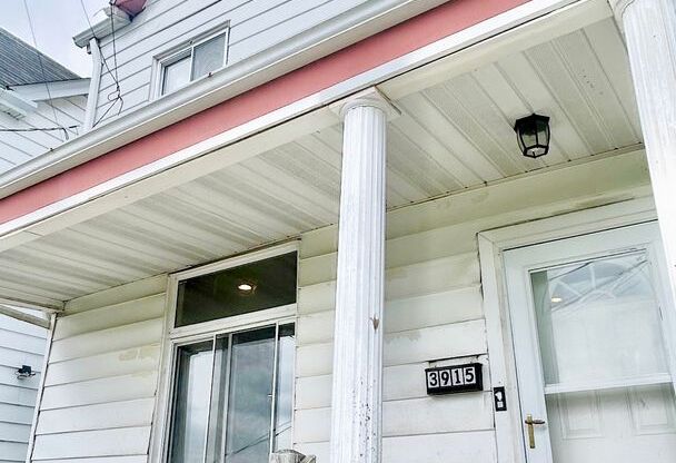 Now Leasing: Beautiful 3-Bedroom Home l Riverview Park