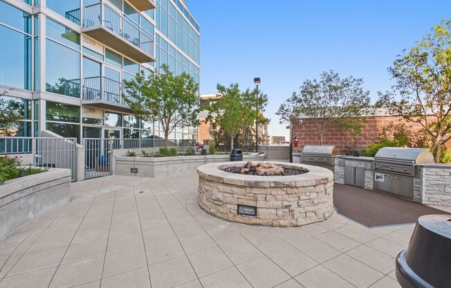 1 bed, 1 bath, $2,000, Unit # 704