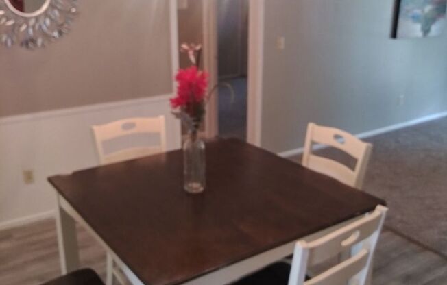 2 beds, 1.5 baths, 982 sqft, $1,279, Unit 54