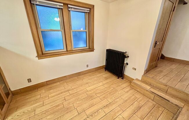 1 bed, 1 bath, 475 sqft, $2,370, Unit 233-122