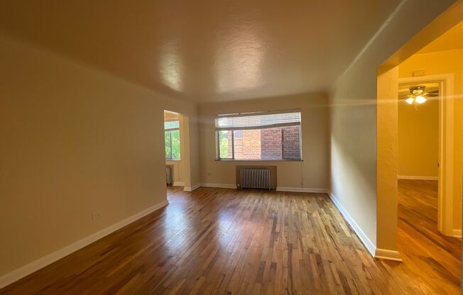Don Edward Apartments