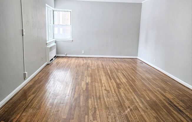 12021 EDGEWATER DR