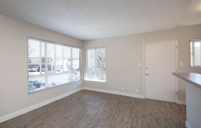 Studio, 1 bath, $2,195, Unit 25-12
