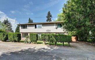 spr03 - 2415 E 30th St