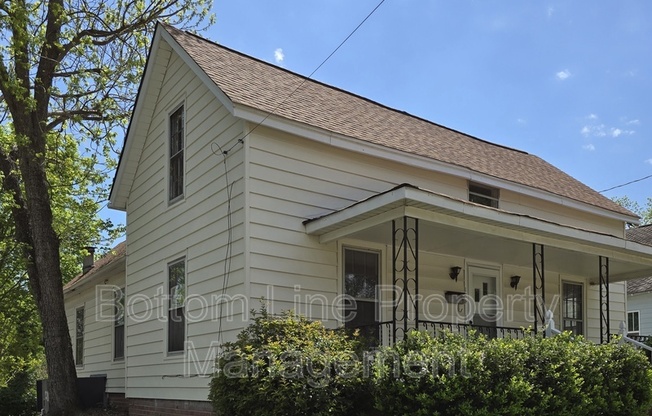 184 CABARRUS AVE E