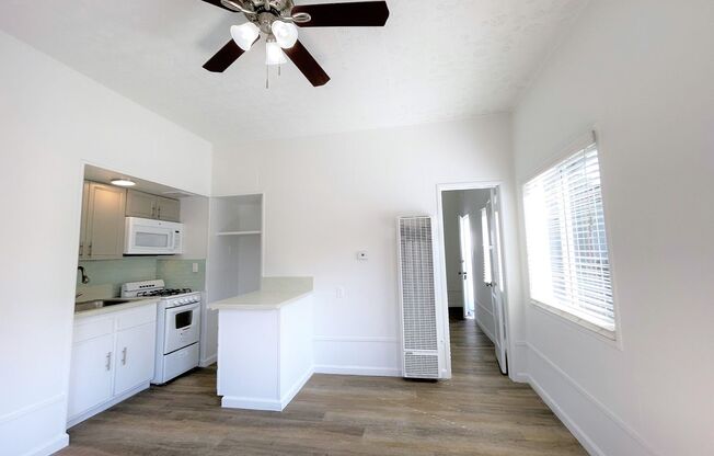 1 bed, 1 bath, 475 sqft, $1,895, Unit 009#A44