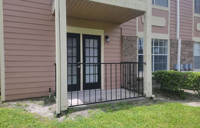 1 bed, 1 bath, $1,295, Unit r2550n5105