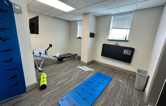 2 beds, 2 baths, $2,250, Unit UNIT 503