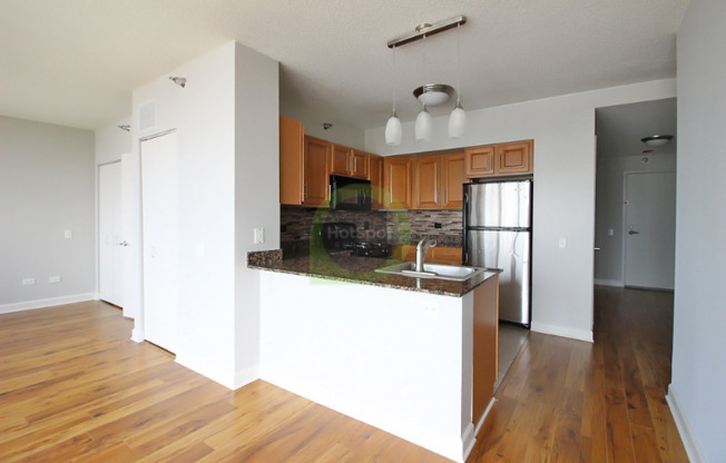 312 N CANAL