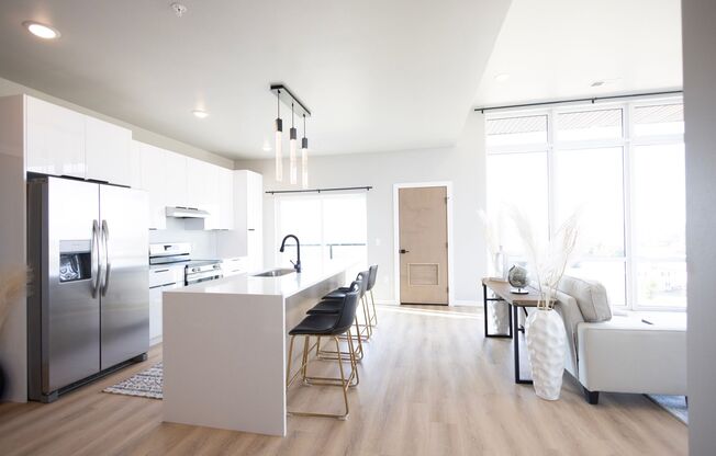 2 beds, 2 baths, 1,144 sqft, $1,795, Unit 101