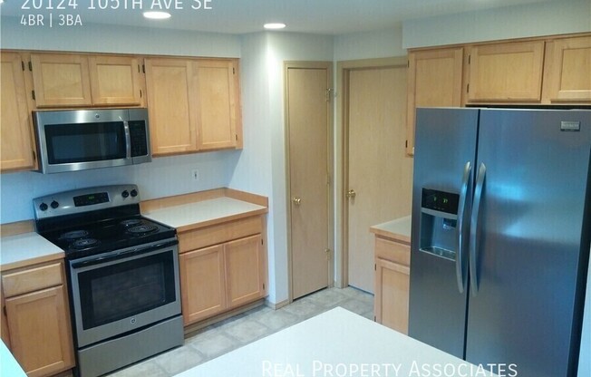 20124 105 AVE SE