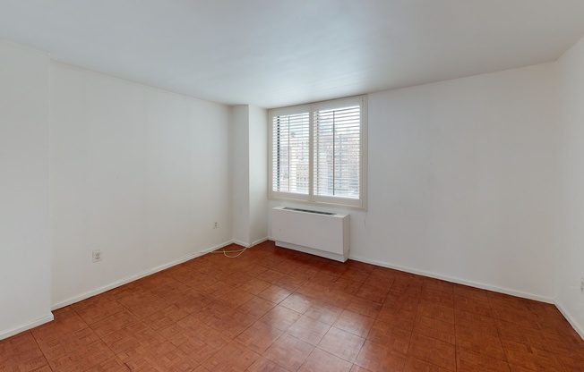 1 bed, 1.5 baths, $5,500, Unit 20H