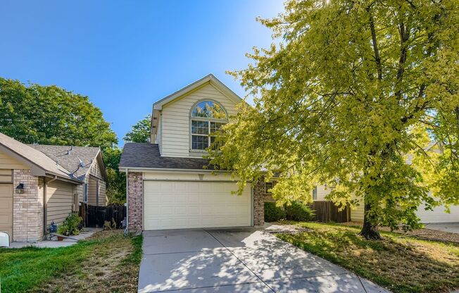 Bright & Spacious 3-Bedroom Home in Fox Run