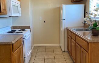 925 Pomeroy Ave.