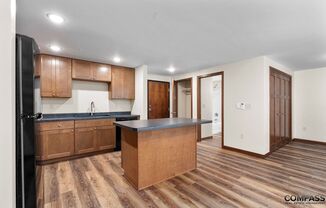 610 Gray St Apartments