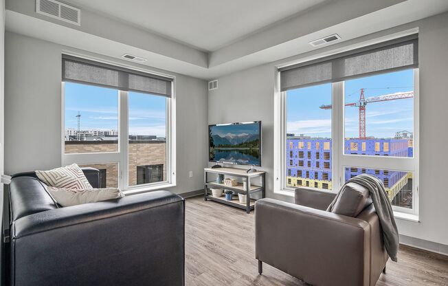 4 beds, 2 baths, 1,231 sqft, $3,240, Unit 305