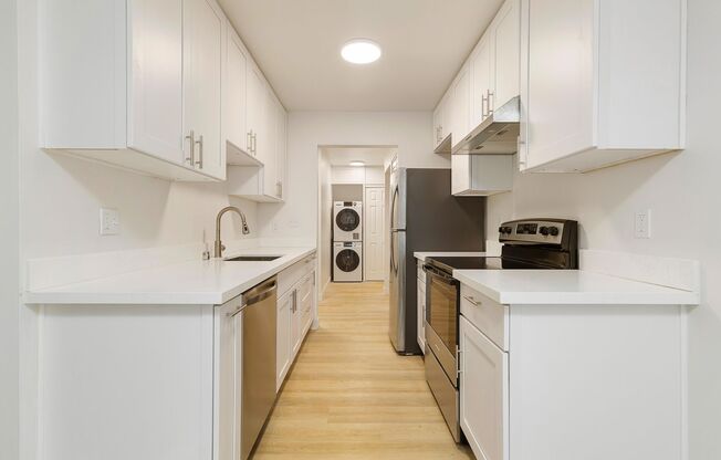 1 bed, 1 bath, 855 sqft, $2,250, Unit 209