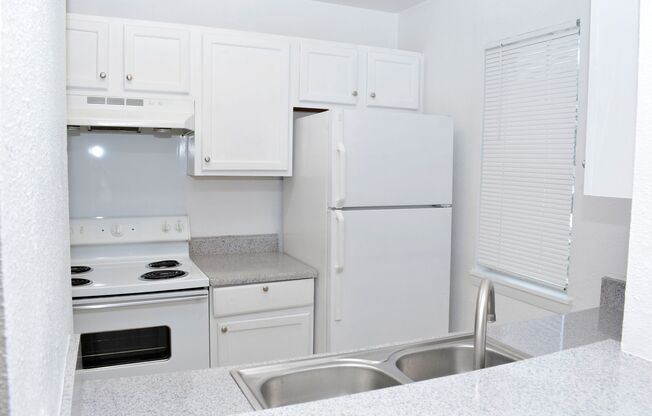 1 bed, 1 bath, 640 sqft, $1,175, Unit 2536D