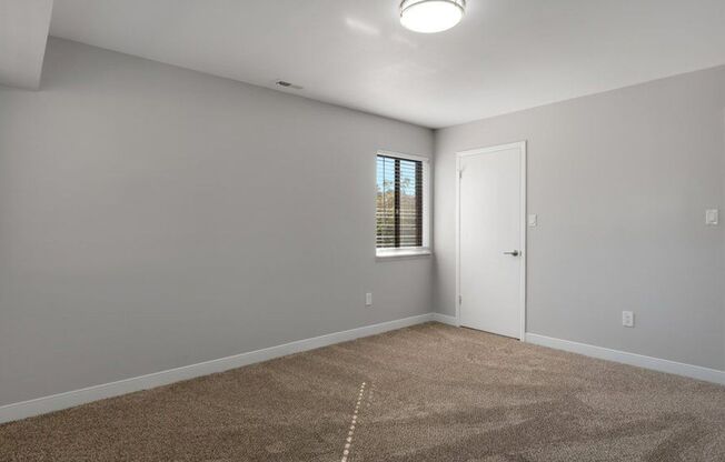 1 bed, 1 bath, 842 sqft, $1,199, Unit B203