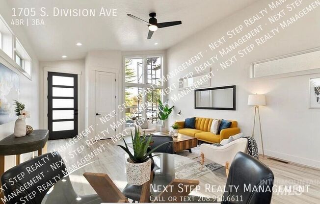 1705 S DIVISION AVE