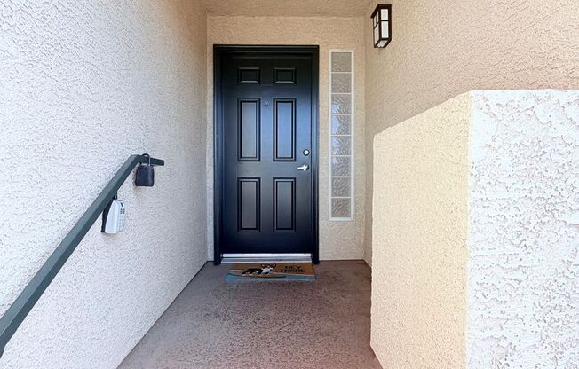 GREAT SUMMERLIN CONDO IN GATED COMMUNITY!!