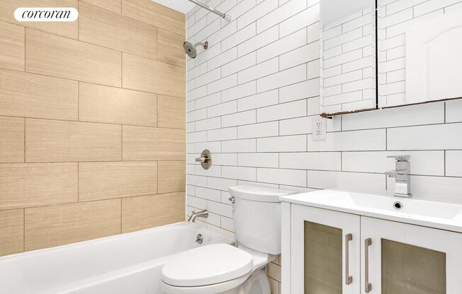 536 E 82 ST
