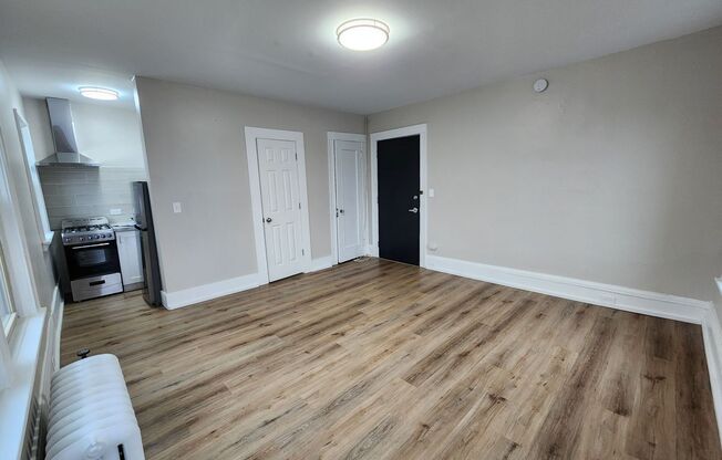 Studio, 1 bath, 261 sqft, $989, Unit 405