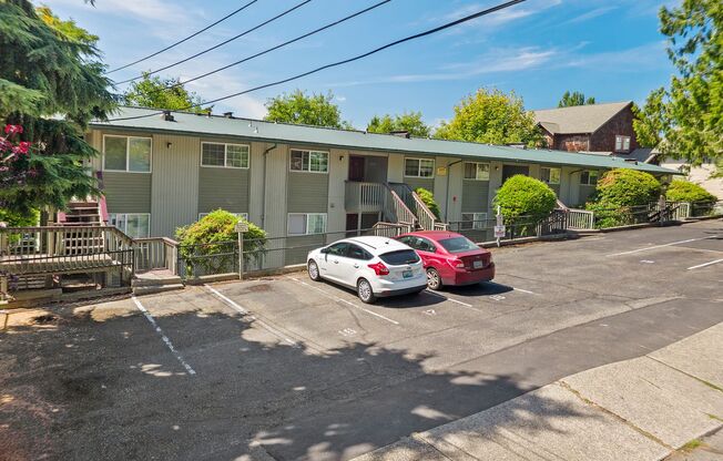 1 bed, 1 bath, 448 sqft, $1,395