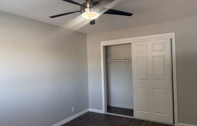 2 beds, 1 bath, 865 sqft, $2,635, Unit 300-15