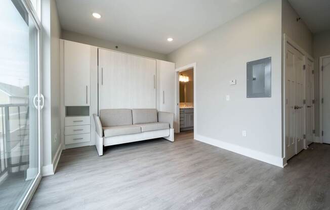 Studio at Grand Rapids Apartments | Gateway at Belknap Apartments in Grand Rapids, MI