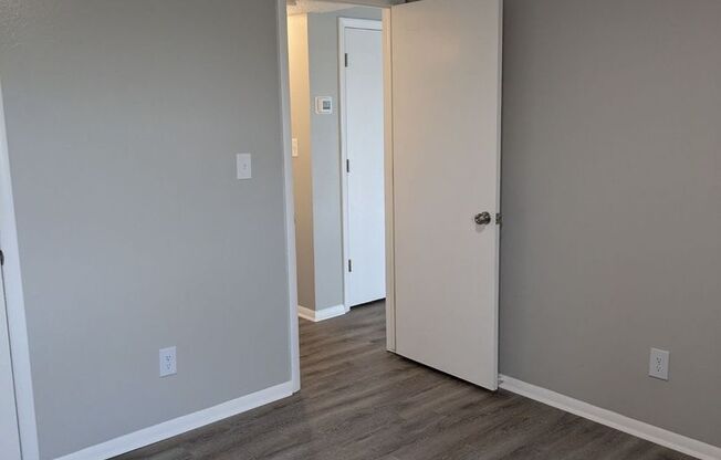 1 bed, 1 bath, 600 sqft, $675, Unit 208