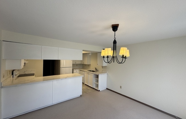 11642 100 AVE NE