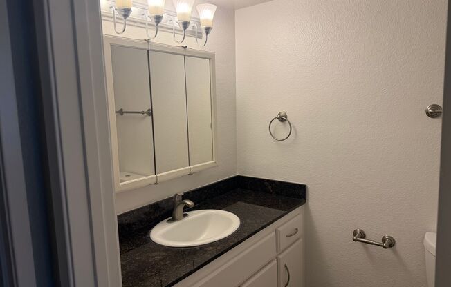2 beds, 2 baths, 967 sqft, $2,910, Unit 801