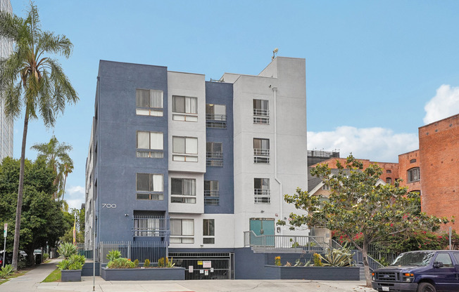 700 S. Berendo Ave