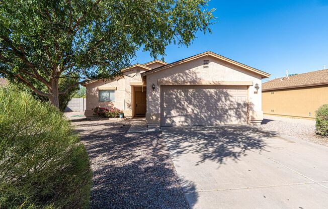 Perfect 3 bed/2 bath home in Johnson Ranch!