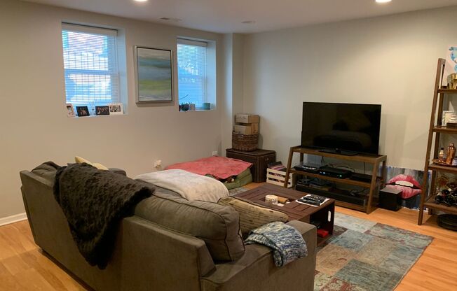 1630 N CLEVELAND AVE