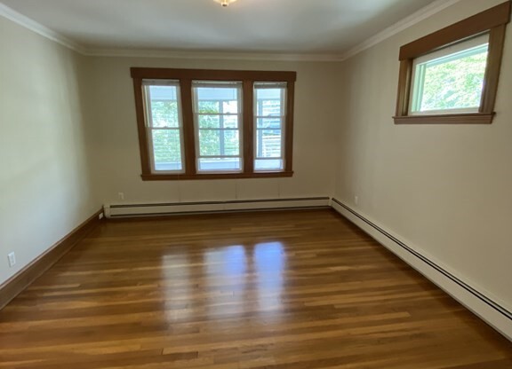 98 ALPINE ST