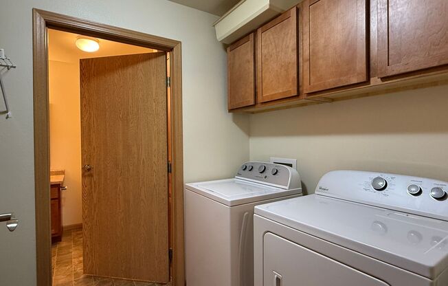 1 bed, 1 bath, 771 sqft, $975