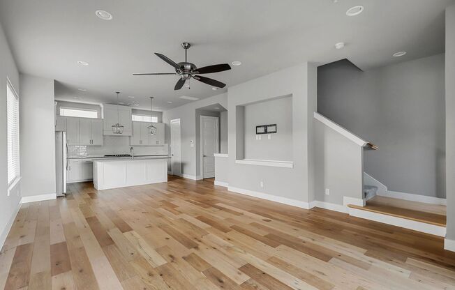 Stunning 3 Bedroom 3.5 Bathroom Townhome in Fort Worth!