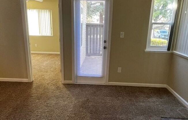 2 beds, 2 baths, 900 sqft, $2,005, Unit 123
